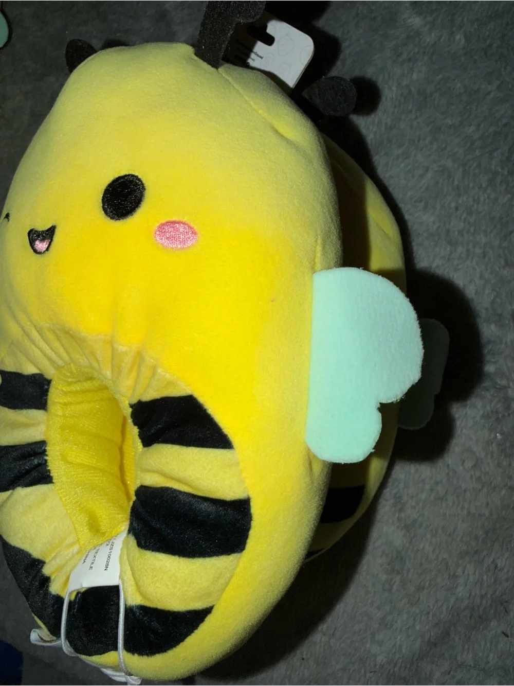 NWT Squishmallows Kid Toddler Size 13/1 Plush Slippers - Sunny the Bee Winking